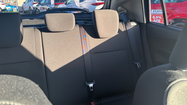 Suzuki Swift 1.2 Mild Hybrid Motion 5dr CVT Petrol Hatchback